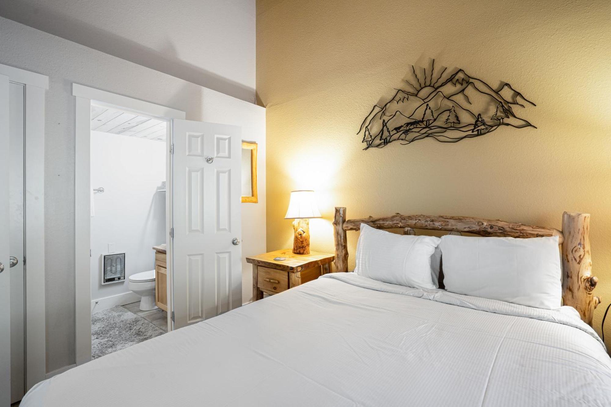 Yampa View Villa Steamboat Springs Room photo